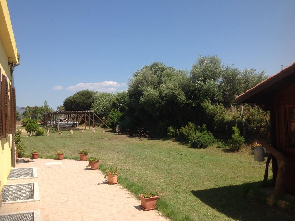 Villa Paola Valledoria  Εξωτερικό φωτογραφία